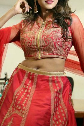 femme belles nue Sangeeta Sharma